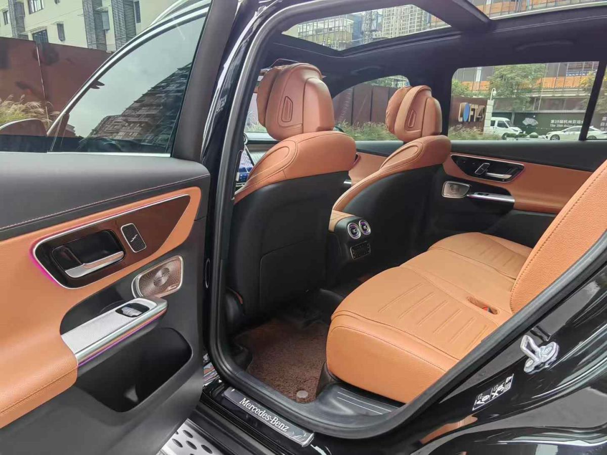 奔馳 奔馳GLC  2023款 GLC 300 4MATIC 轎跑SUV圖片