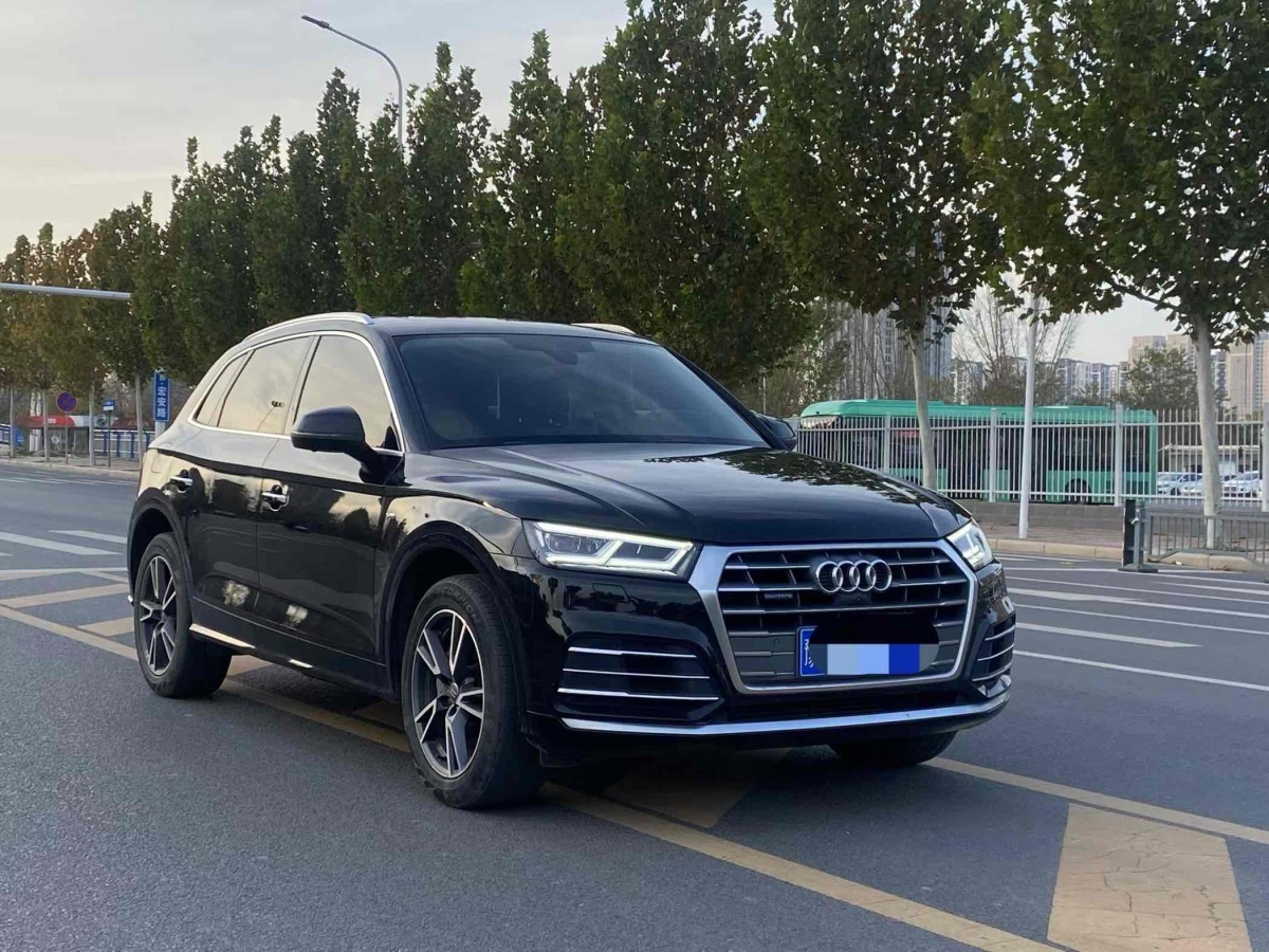 奧迪 奧迪Q5L  2020款 改款 40 TFSI 榮享時尚型圖片