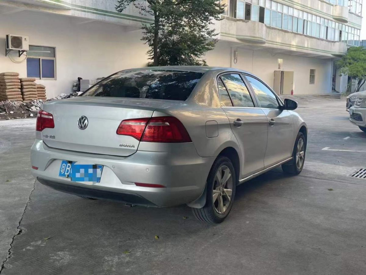 大眾 寶來 2013款 1.6l 手動時尚型圖片