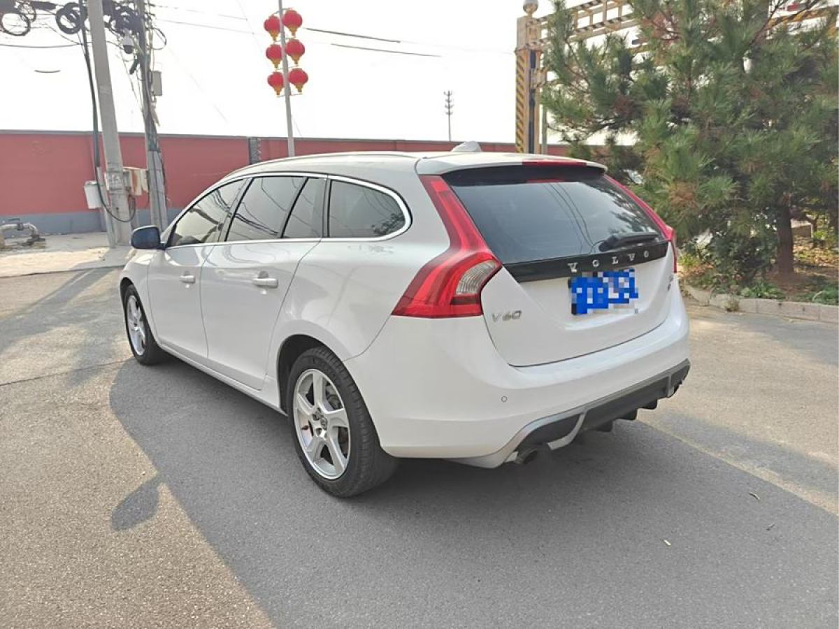 沃爾沃 V60  2013款 T5 舒適版圖片