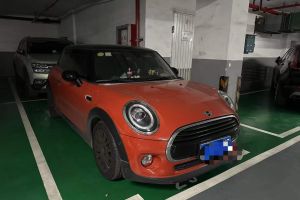 MINI MINI 