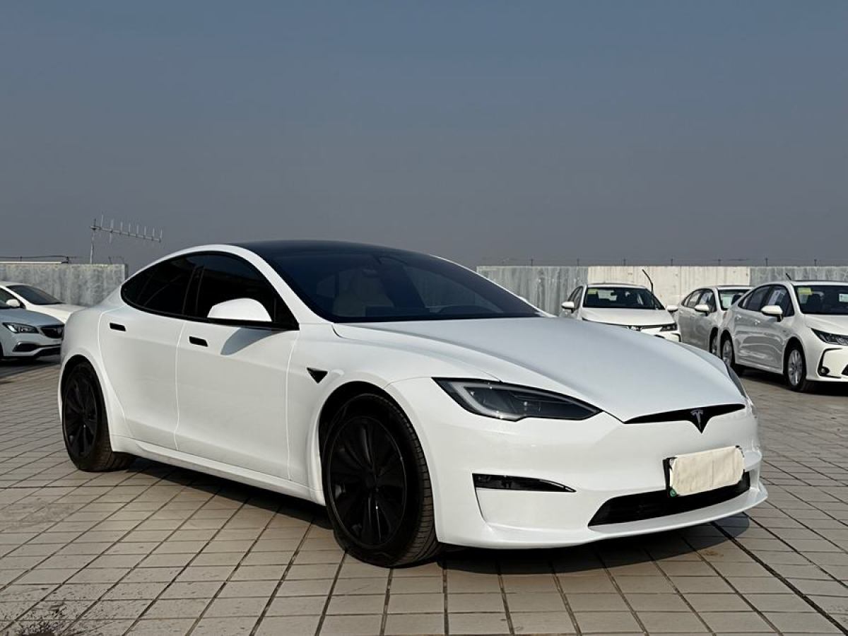 特斯拉 Model S  2023款 雙電機(jī)全輪驅(qū)動(dòng)版圖片