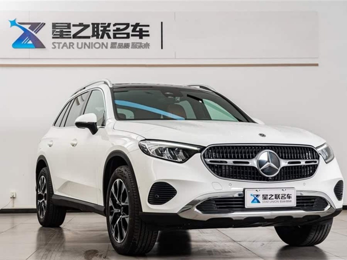 奔馳 奔馳GLC  2018款 改款 GLC 260 4MATIC 動(dòng)感型圖片