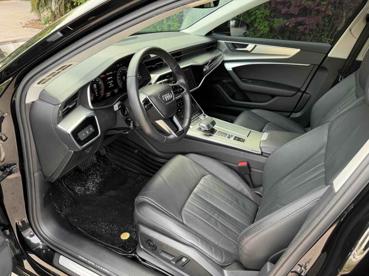 奧迪 奧迪A6L  2021款 45 TFSI 臻選致雅型圖片