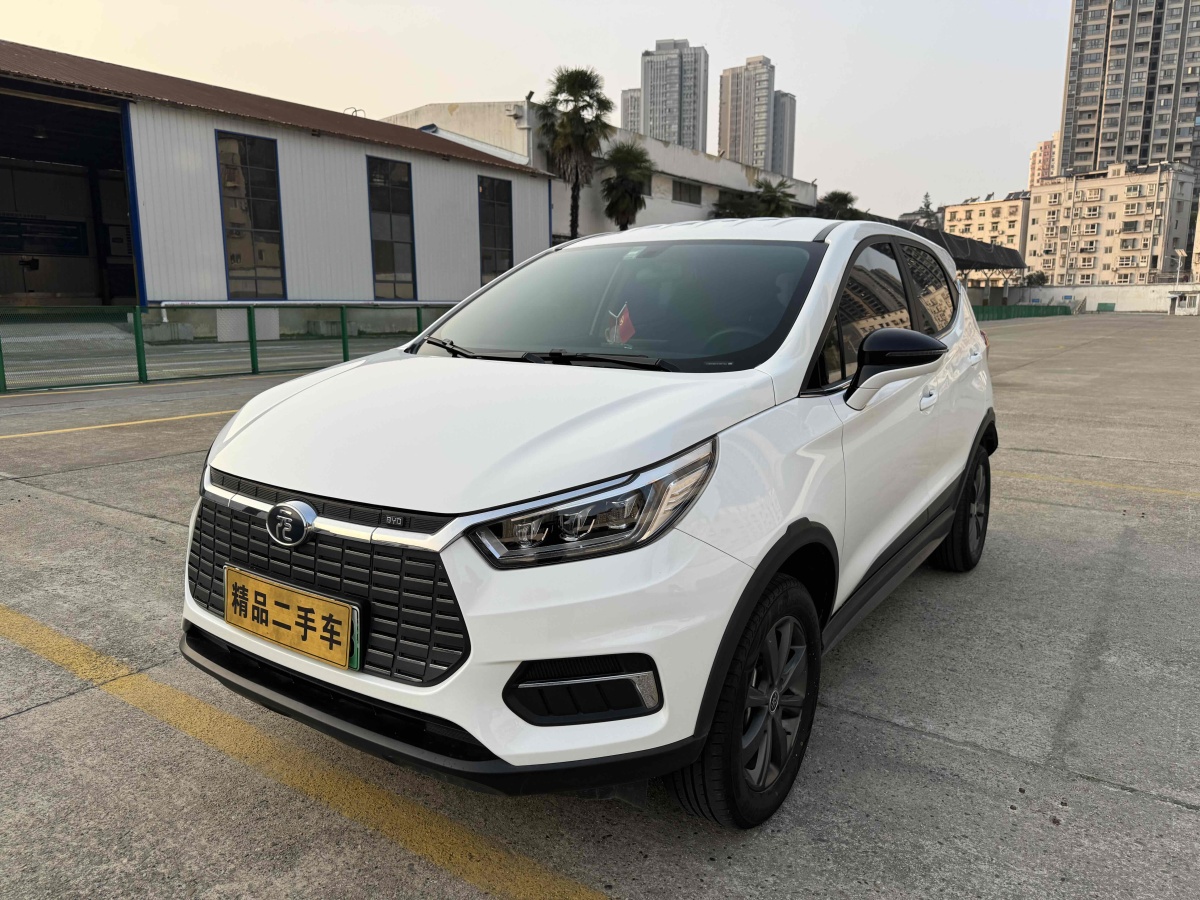 比亞迪 元新能源  2019款 EV535 智聯(lián)領(lǐng)創(chuàng)型圖片