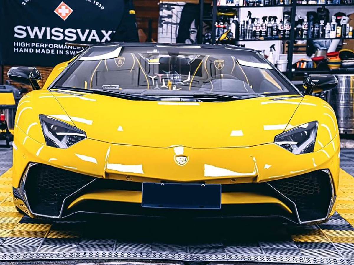 蘭博基尼 Aventador  2013款 LP 700-4 Roadster圖片