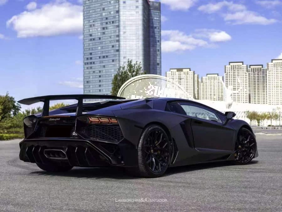 蘭博基尼 Aventador  2011款 LP 700-4圖片