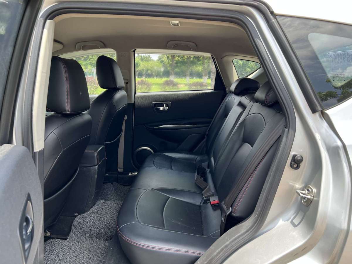 日產(chǎn) 逍客  2012款 2.0XL 火 CVT 2WD圖片