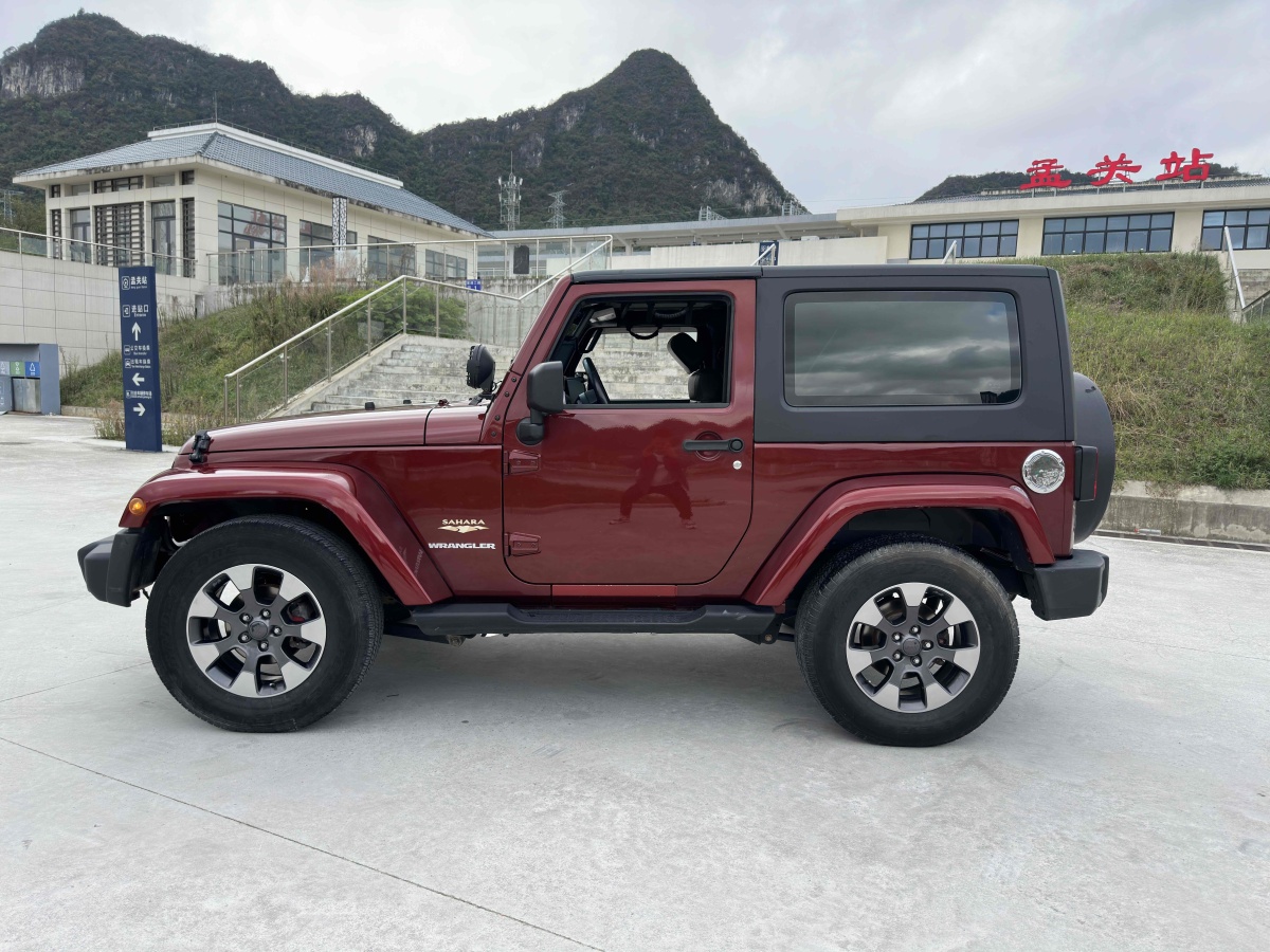 Jeep 牧馬人  2008款 3.8L Sahara 兩門版圖片