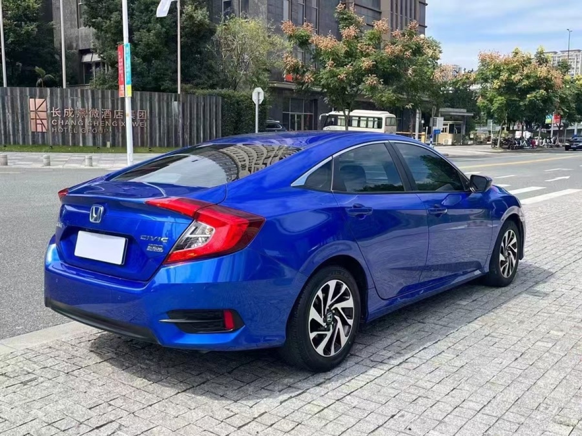 本田 思域  2016款 220TURBO CVT豪華版圖片