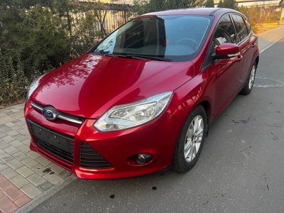 福特 ?？怂? 2012款 兩廂 1.6L 自動(dòng)舒適型圖片