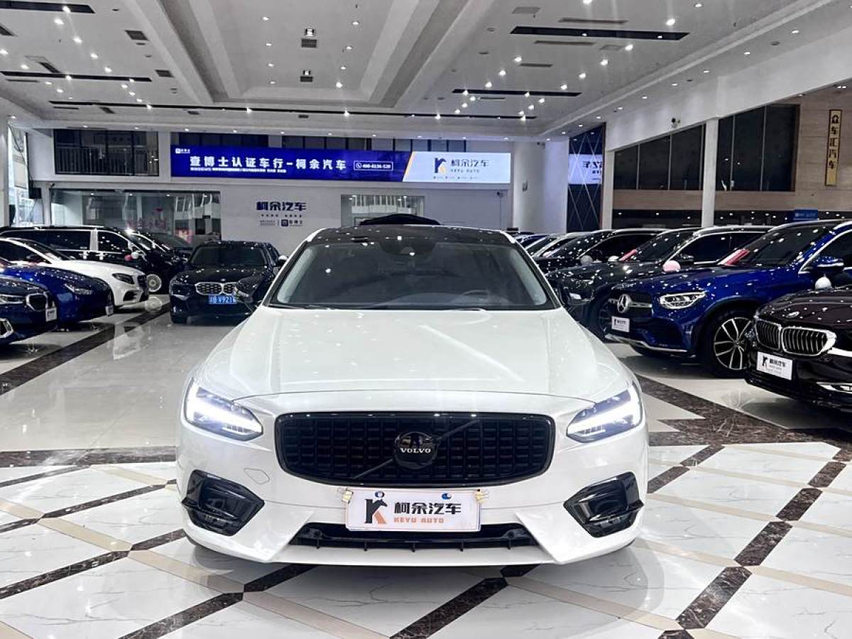 沃爾沃 S90  2020款 改款 T5 智遠(yuǎn)運(yùn)動(dòng)版圖片