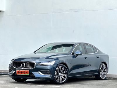 2022年1月 沃尔沃 S60L新能源 改款 T8 E驱混动 四驱智逸豪华版图片