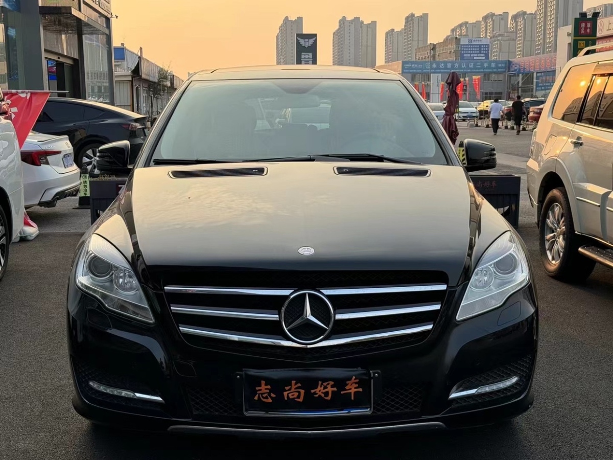 奔驰 奔驰R级  2014款 R 320 4MATIC 商务型图片