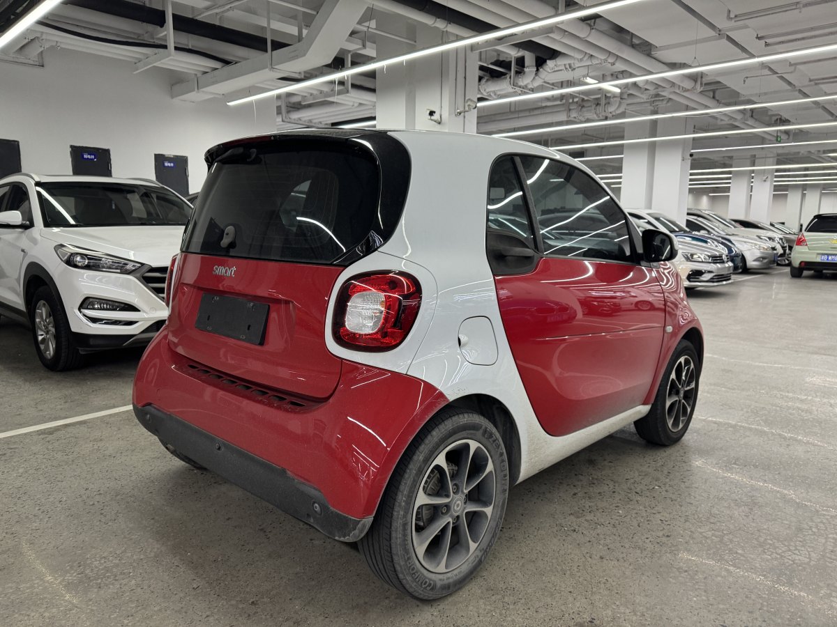 smart fortwo  2015款 1.0L 52千瓦硬頂靈動版圖片