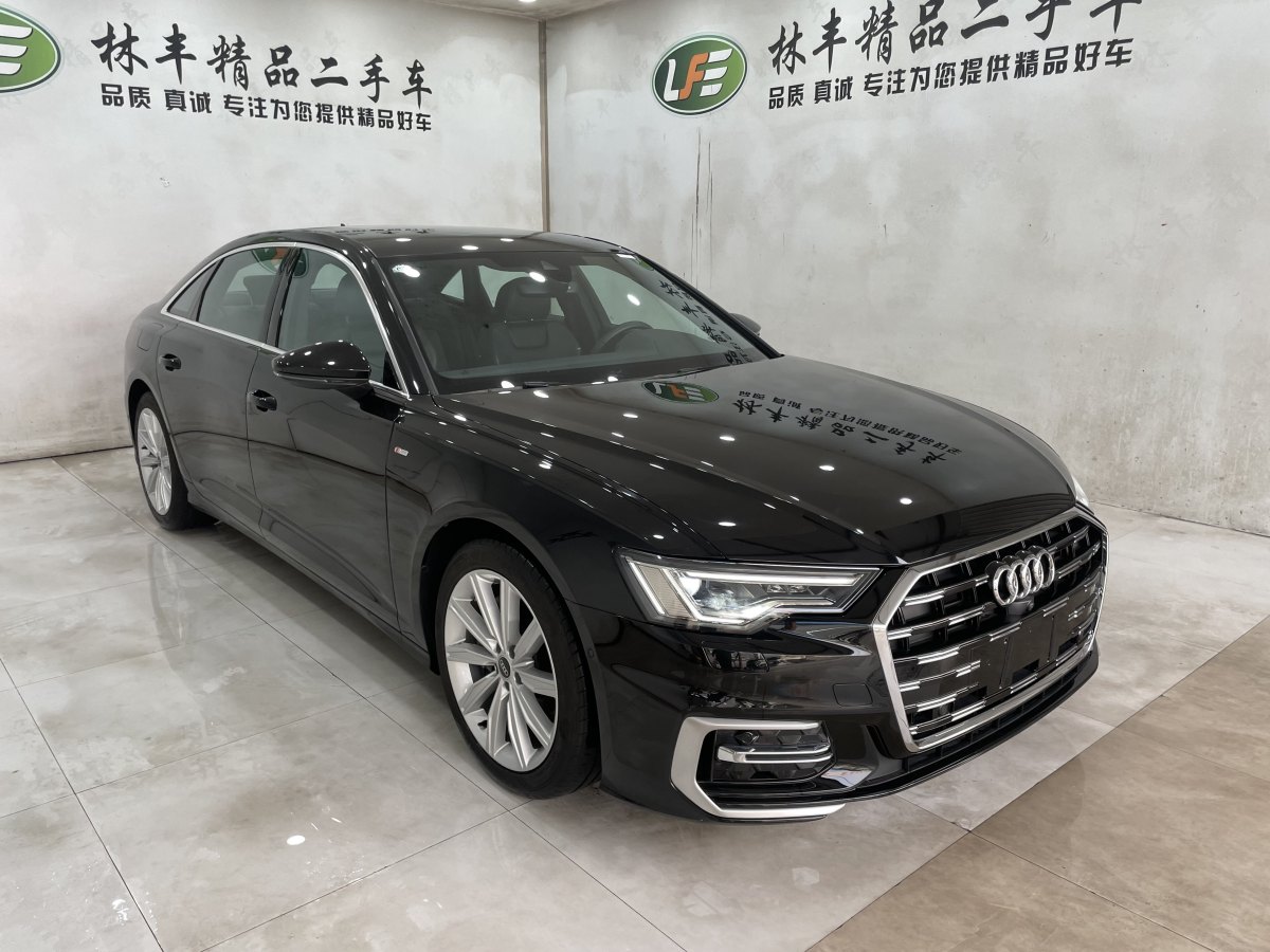 奧迪 奧迪A6L  2023款 改款 45 TFSI 臻選動(dòng)感型圖片