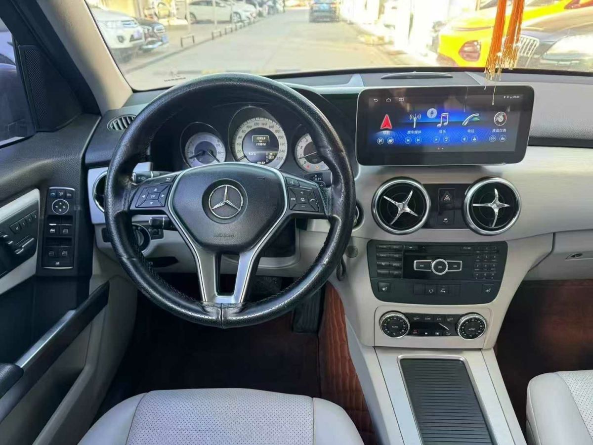 奔馳 奔馳GLK級  2014款 GLK 260 4MATIC 動感型圖片