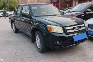 寶典 江鈴 2.8T新超值柴油兩驅(qū)標(biāo)貨基本型JX493ZLQ4G