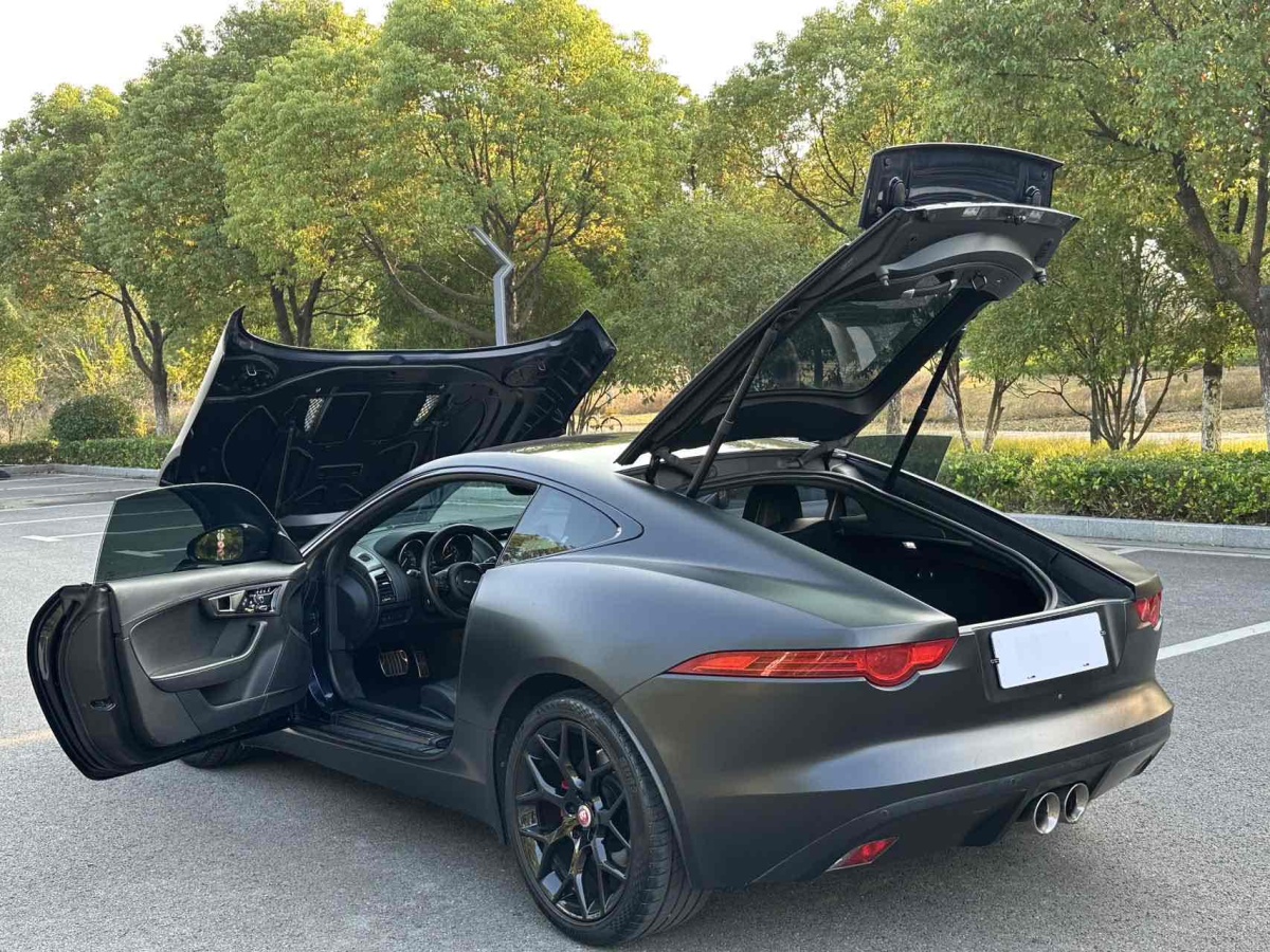 捷豹 F-TYPE  2016款 3.0T 硬頂版圖片