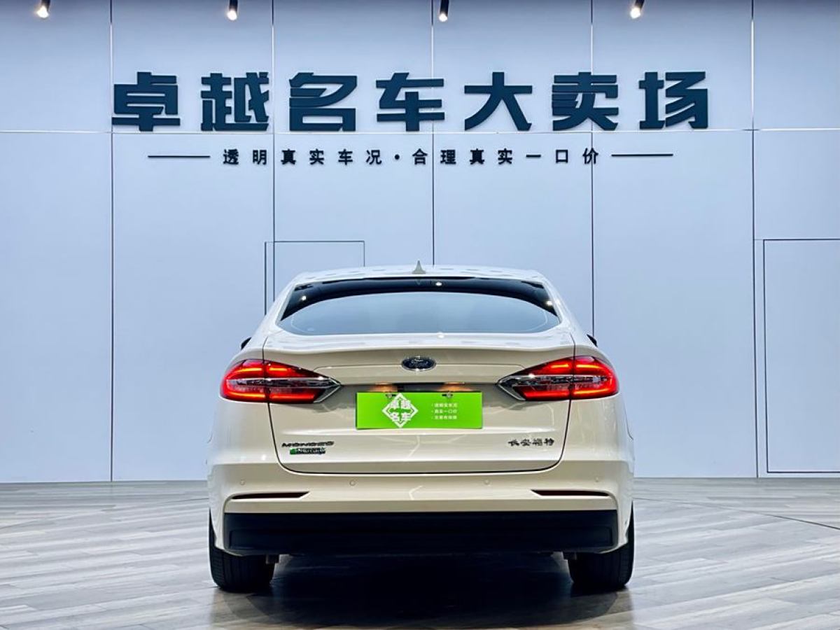 福特 蒙迪歐新能源  2018款  2.0 PHEV 智控時(shí)尚型 國(guó)VI圖片