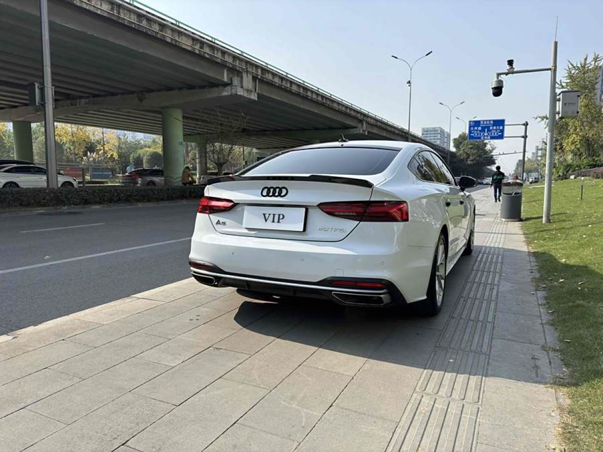 奧迪 奧迪A5  2023款 Sportback 40 TFSI 時(shí)尚動(dòng)感型圖片