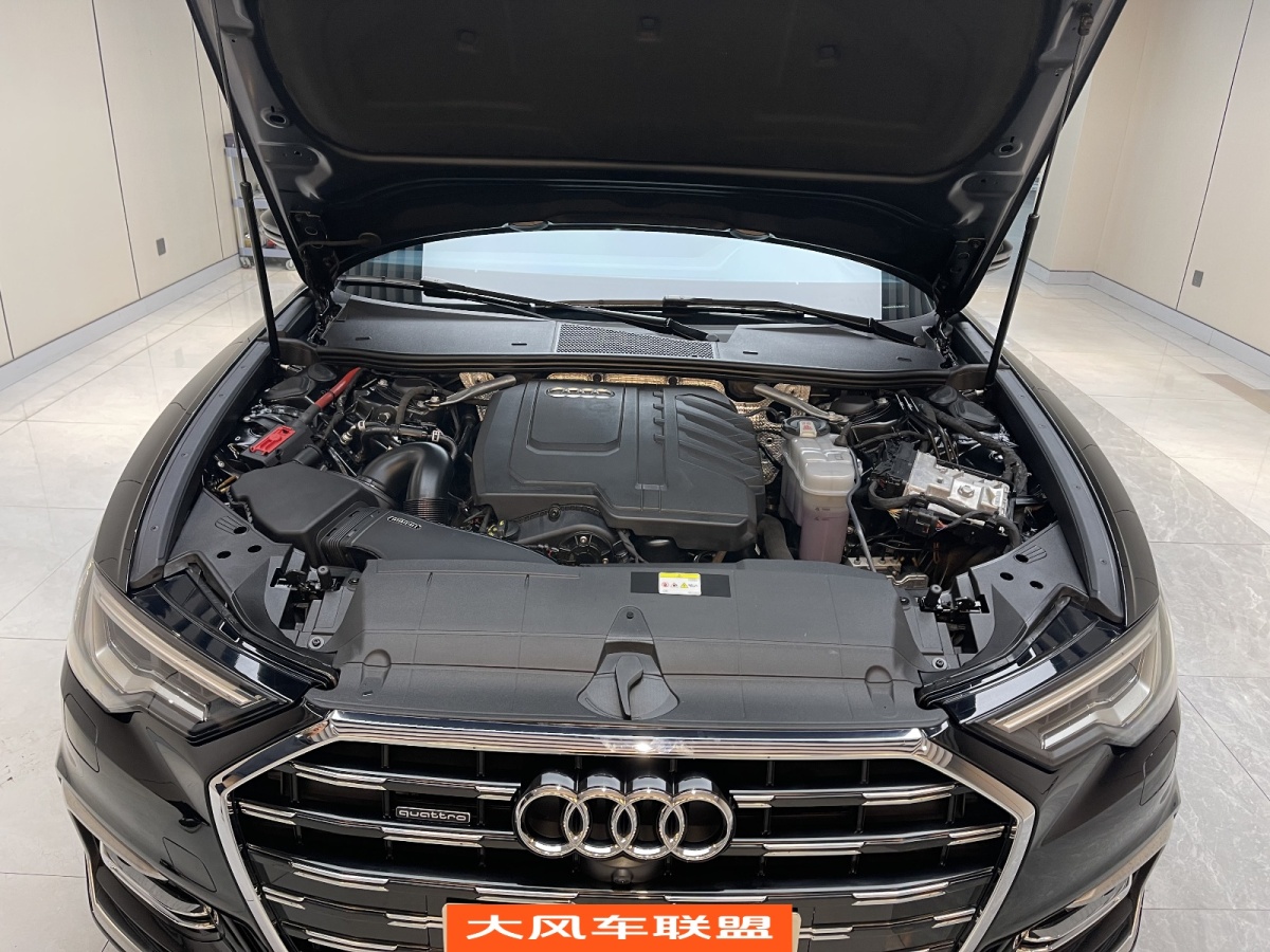 奧迪 奧迪A6L  2024款 45 TFSI quattro 臻選動(dòng)感型圖片