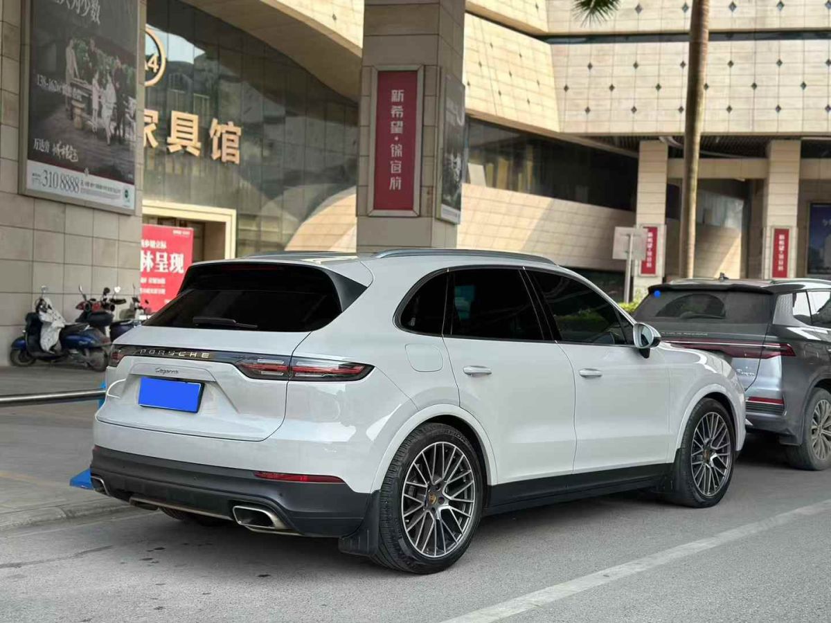 保時(shí)捷 911  2021款 Turbo S 3.8T 保時(shí)捷中國20周年紀(jì)念版圖片