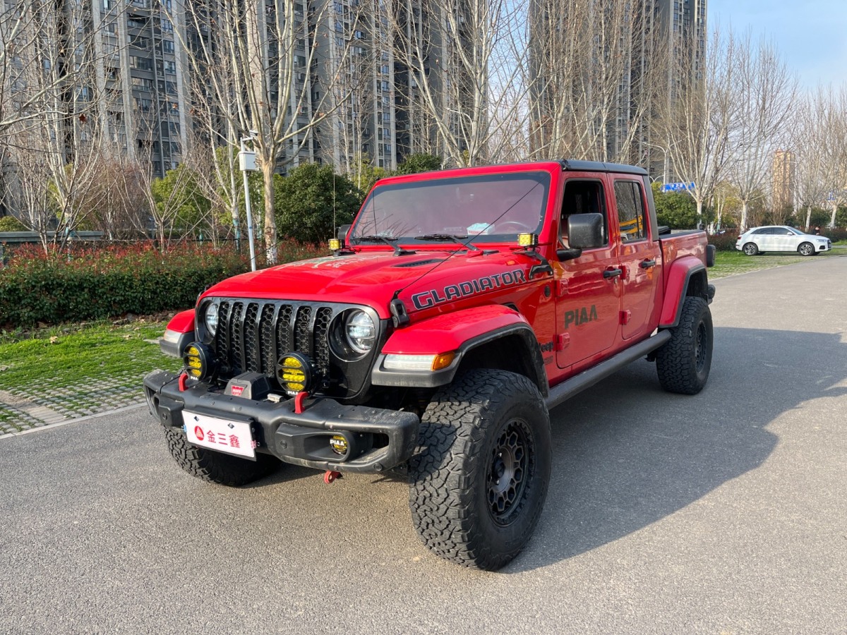 2023年6月Jeep 角斗士  2022款 3.6L 先行版