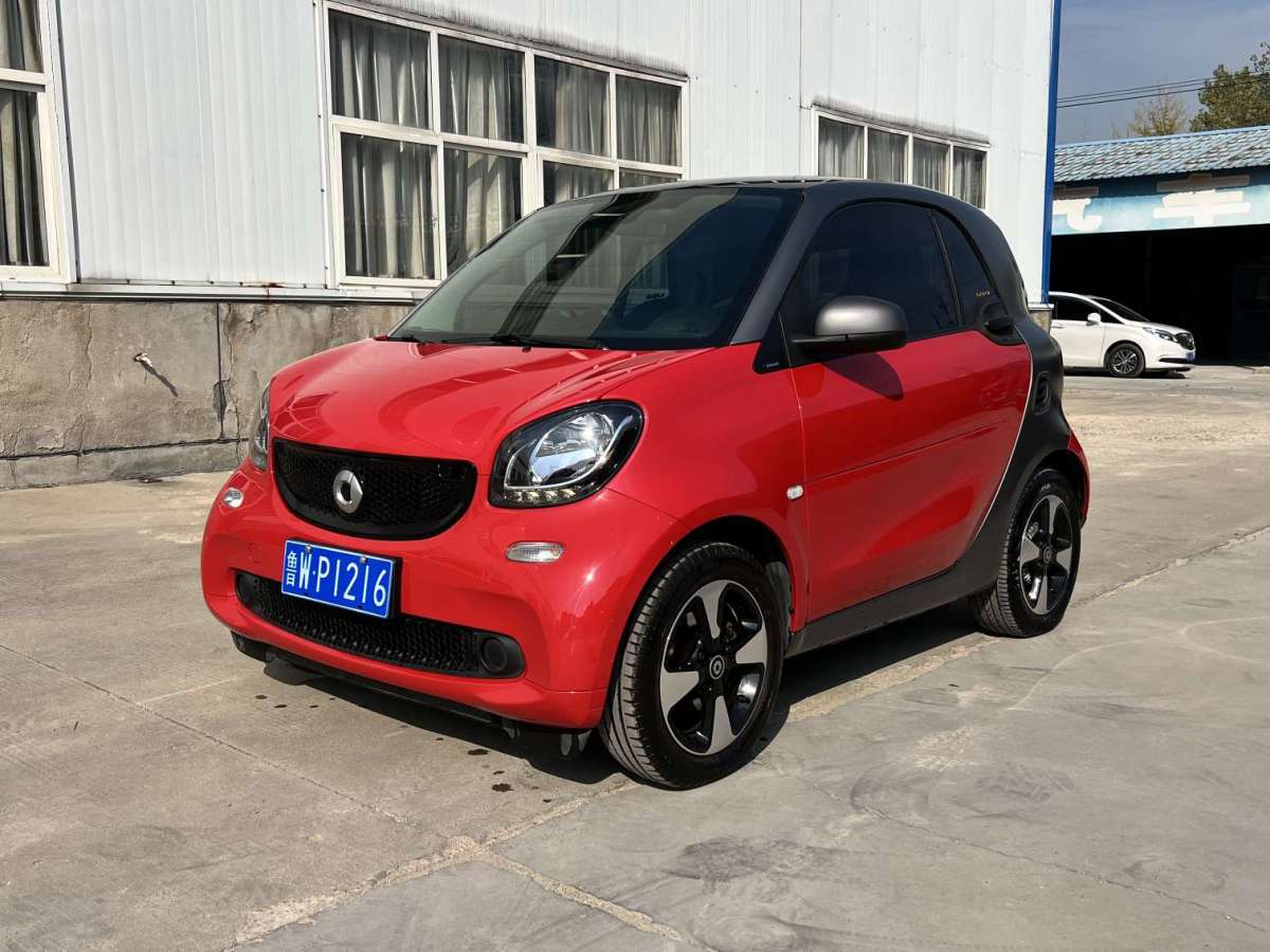 smart fortwo  2018款 1.0L 52千瓦硬頂激情版圖片