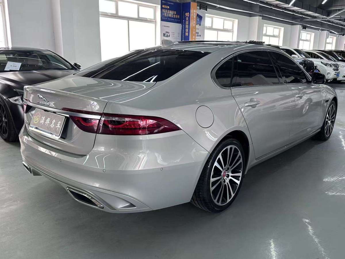 捷豹 XFL  2024款 2.0T P250 兩驅(qū)尊享豪華版圖片