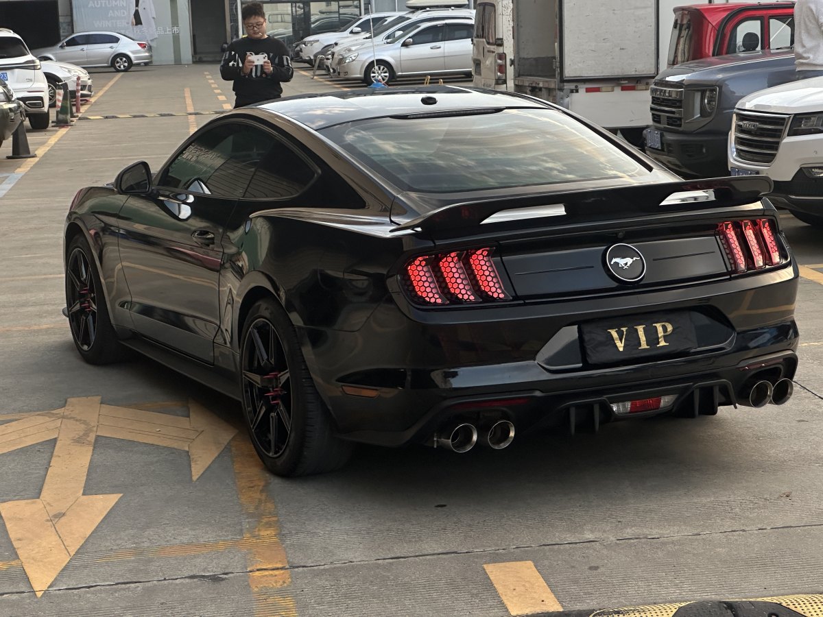 2019年10月福特 Mustang  2019款 2.3L EcoBoost