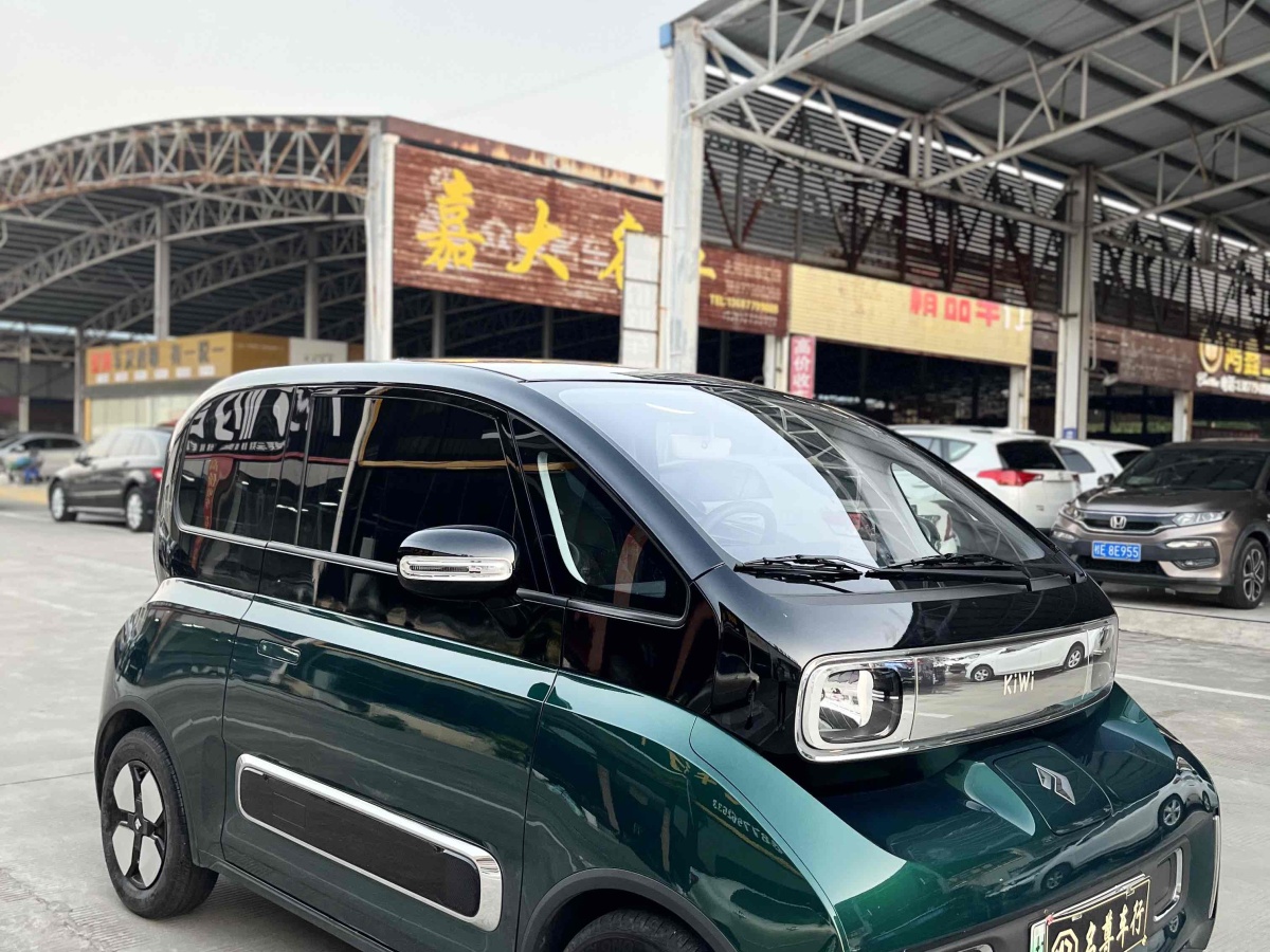 寶駿 寶駿KiWi EV  2022款 藝術家輕享版 三元鋰圖片