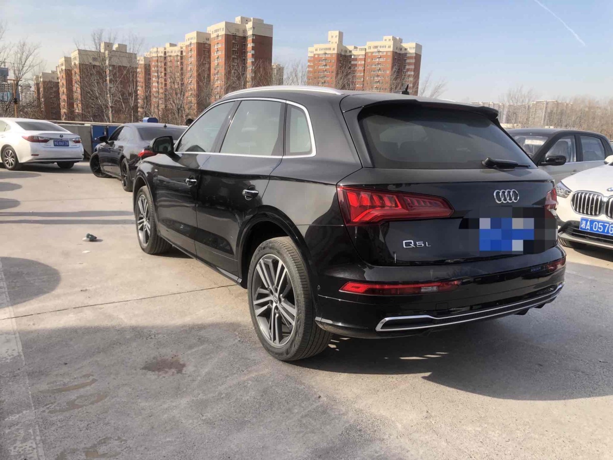 奧迪 奧迪Q5L  2020款 45 TFSI 尊享時(shí)尚型圖片