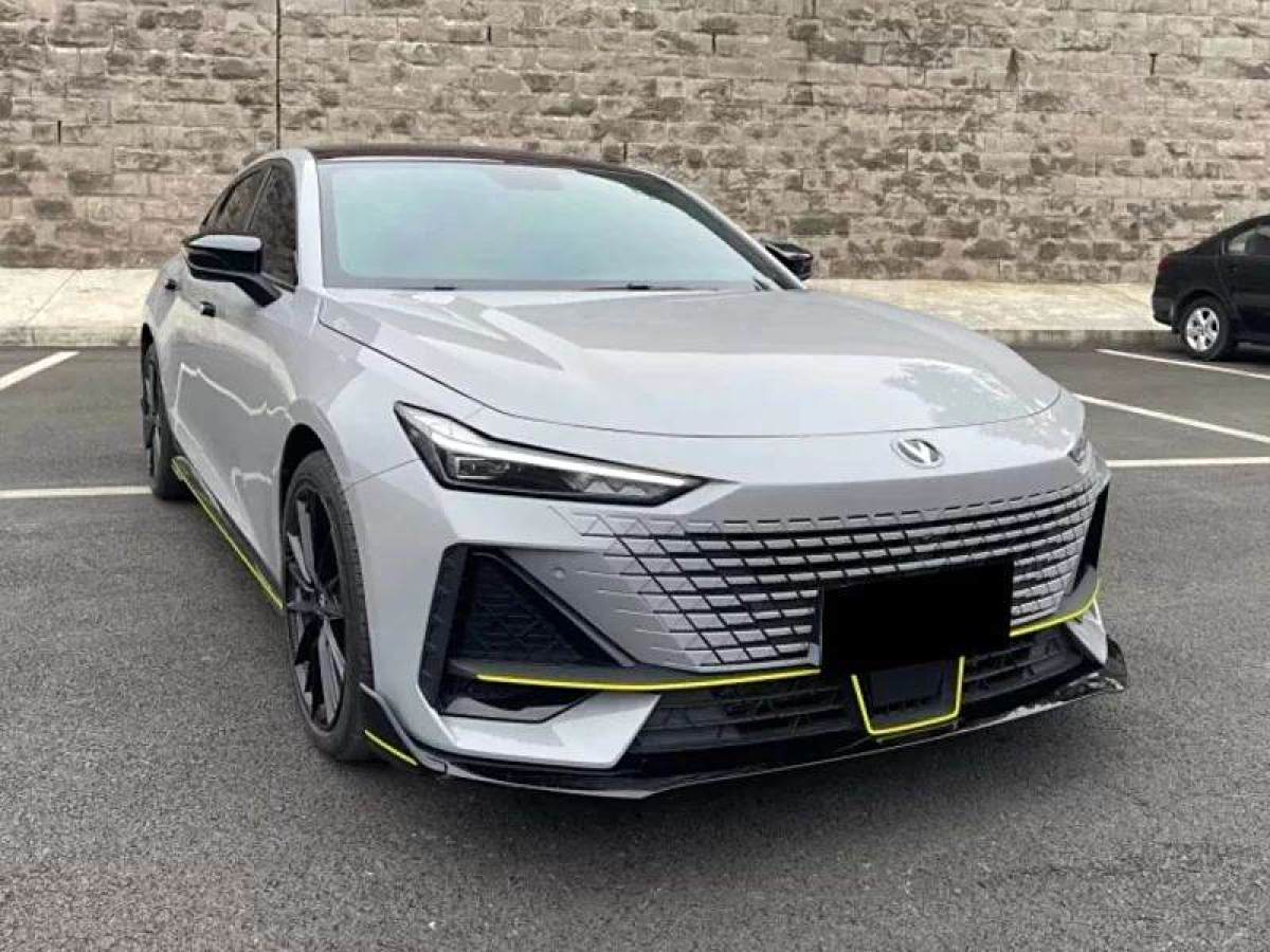 2022年11月長(zhǎng)安 長(zhǎng)安UNI-V  2022款 1.5T 卓越型