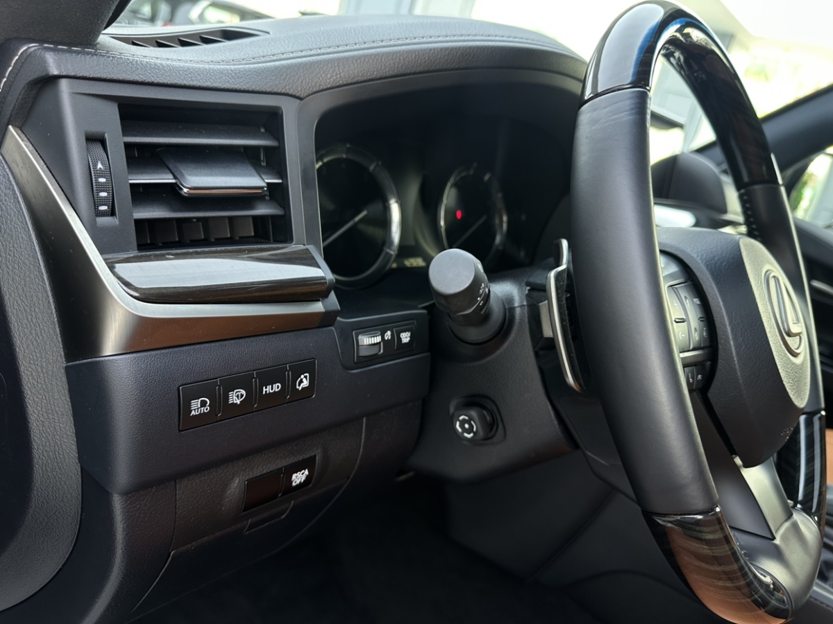 雷克薩斯LX2020款 LX570 限量S（中東）圖片