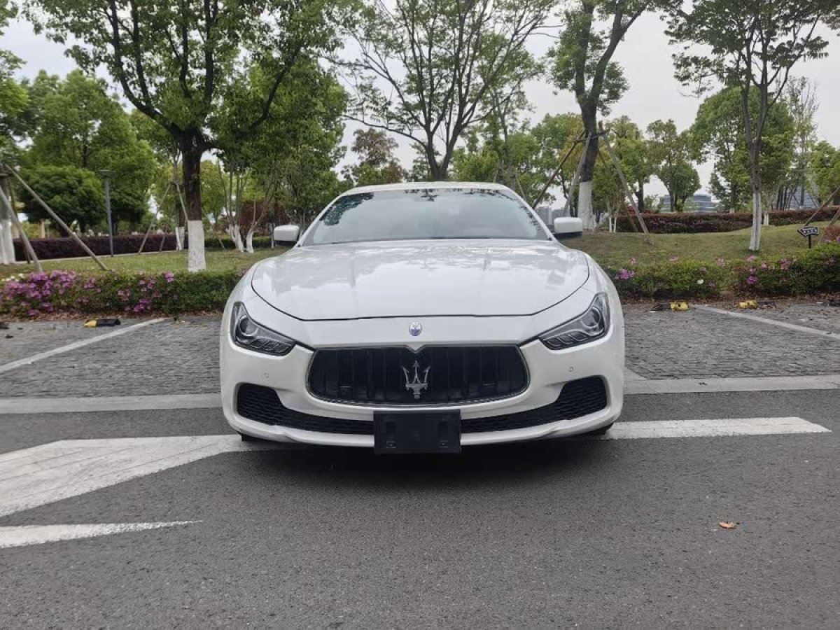 瑪莎拉蒂 Ghibli  2014款 3.0T 標(biāo)準(zhǔn)版圖片