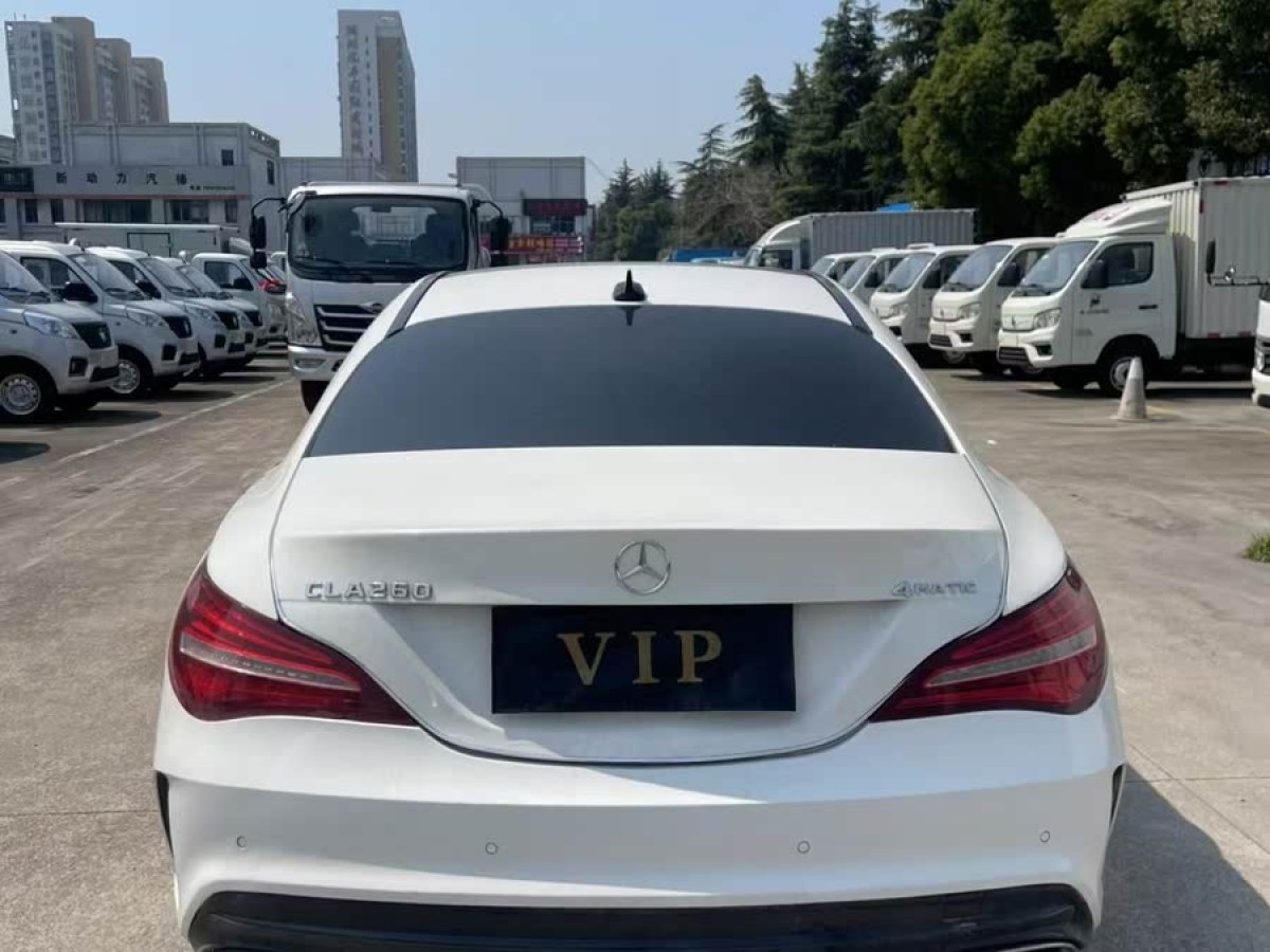 2018年6月奔馳 奔馳CLA級  2018款 CLA 220 4MATIC