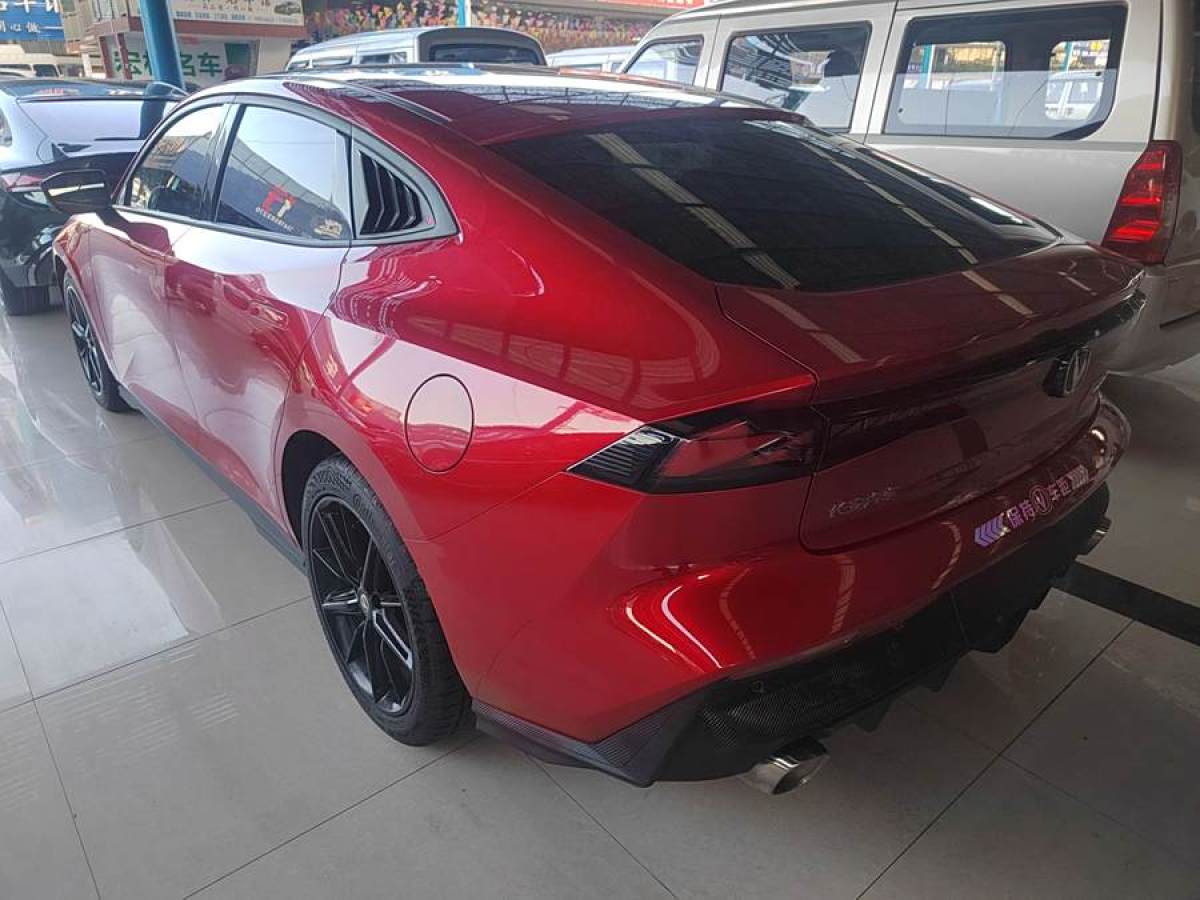 長(zhǎng)安 長(zhǎng)安UNI-V  2022款 1.5T 尊貴型圖片