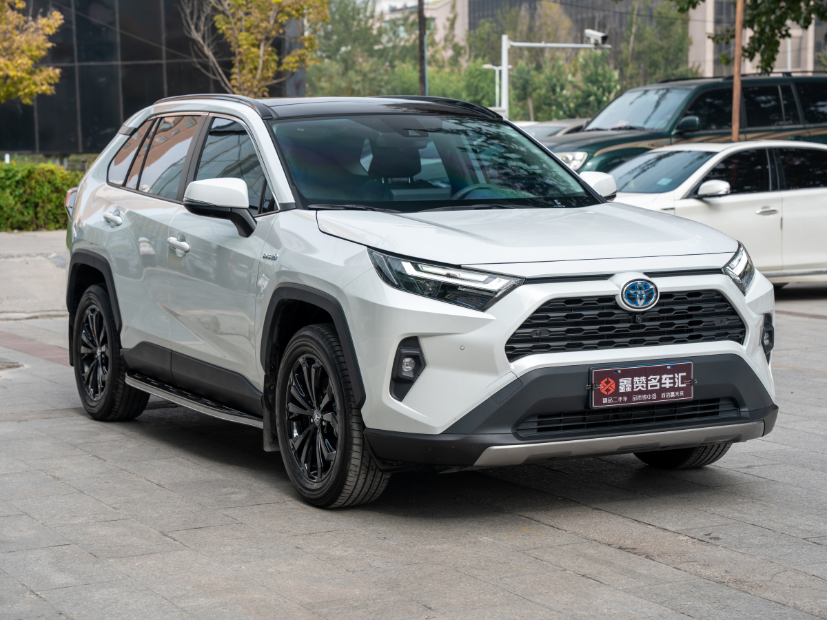 豐田 RAV4榮放  2023款 雙擎 2.5L E-CVT四驅(qū)精英Plus版圖片