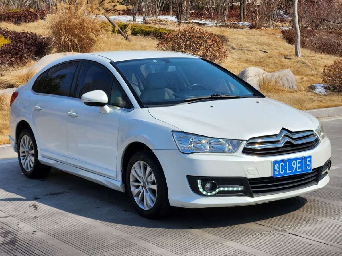 雪鐵龍 世嘉  2014款 VTS版 1.6L 自動(dòng)品尚型圖片