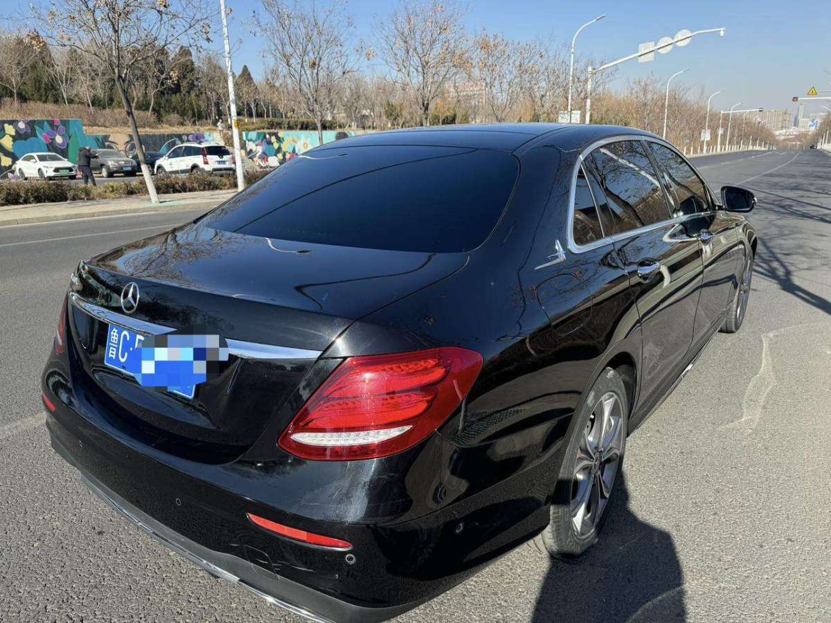 奔馳 奔馳E級  2020款 E 300 L 豪華型圖片