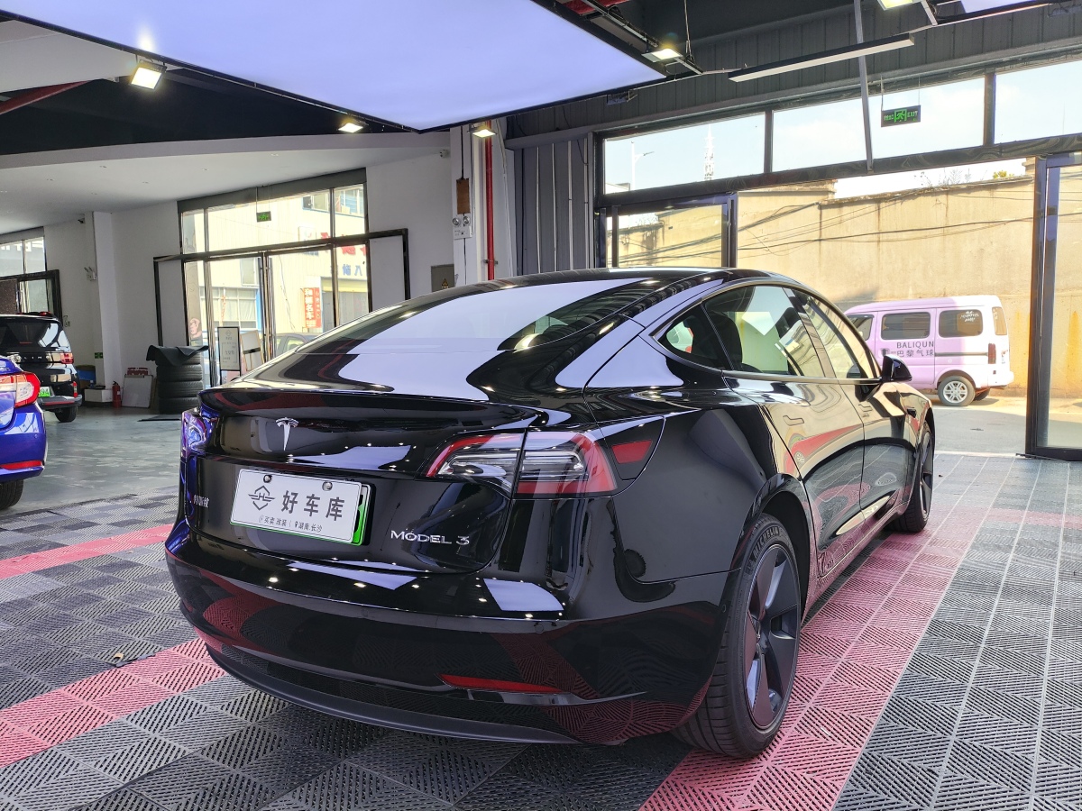 特斯拉 Model Y  2022款 改款 后輪驅(qū)動版圖片