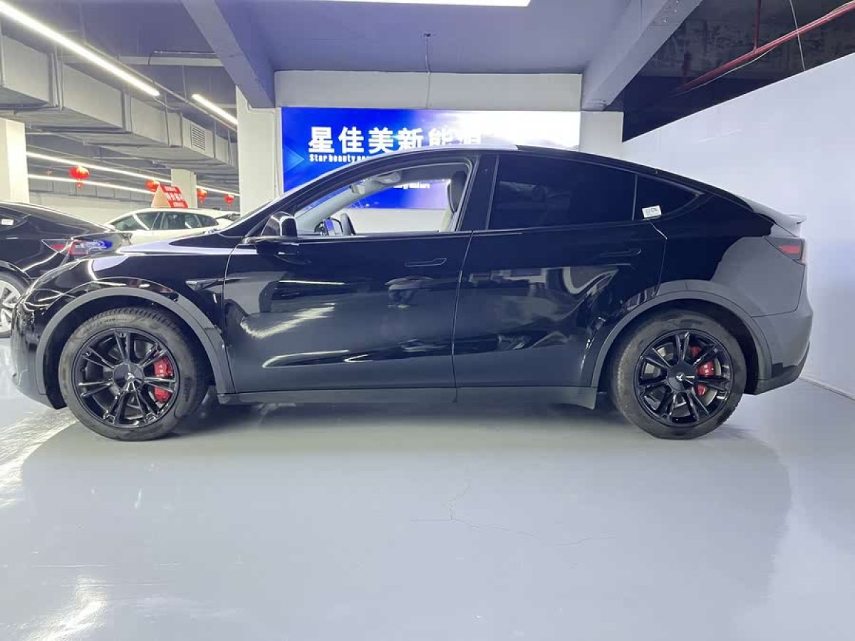 特斯拉 Model Y  2022款 改款 后輪驅(qū)動(dòng)版圖片
