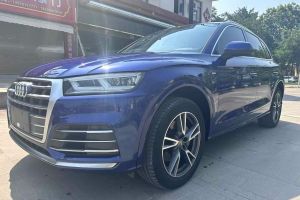 奧迪Q3 奧迪 35 TFSI 時(shí)尚動(dòng)感型