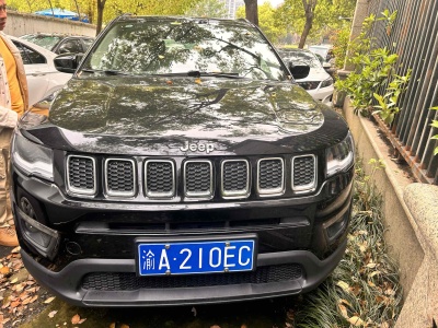 2018年12月 Jeep 指南者 200T 自动家享版图片