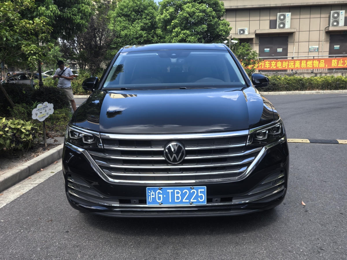 大眾 威然  2023款 改款 380TSI 尊貴版圖片