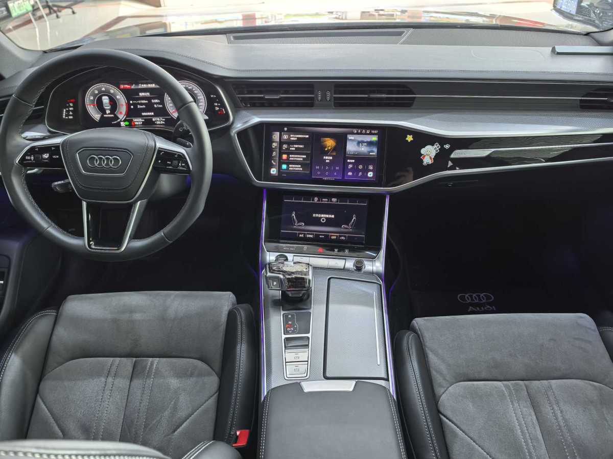 奧迪 奧迪A6L  2024款 45 TFSI 臻選動感型圖片