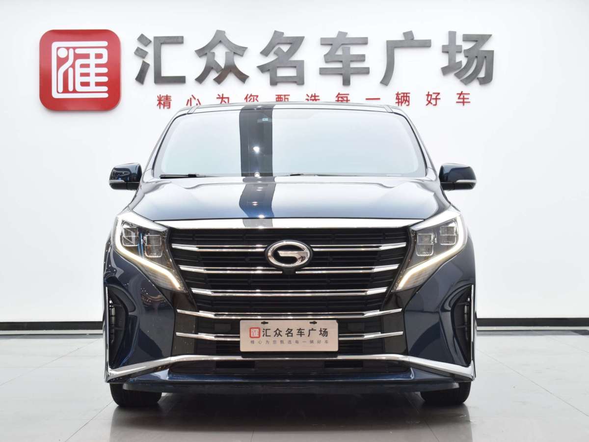 廣汽傳祺 M8  2021款 領(lǐng)秀系列 390T 尊享版圖片