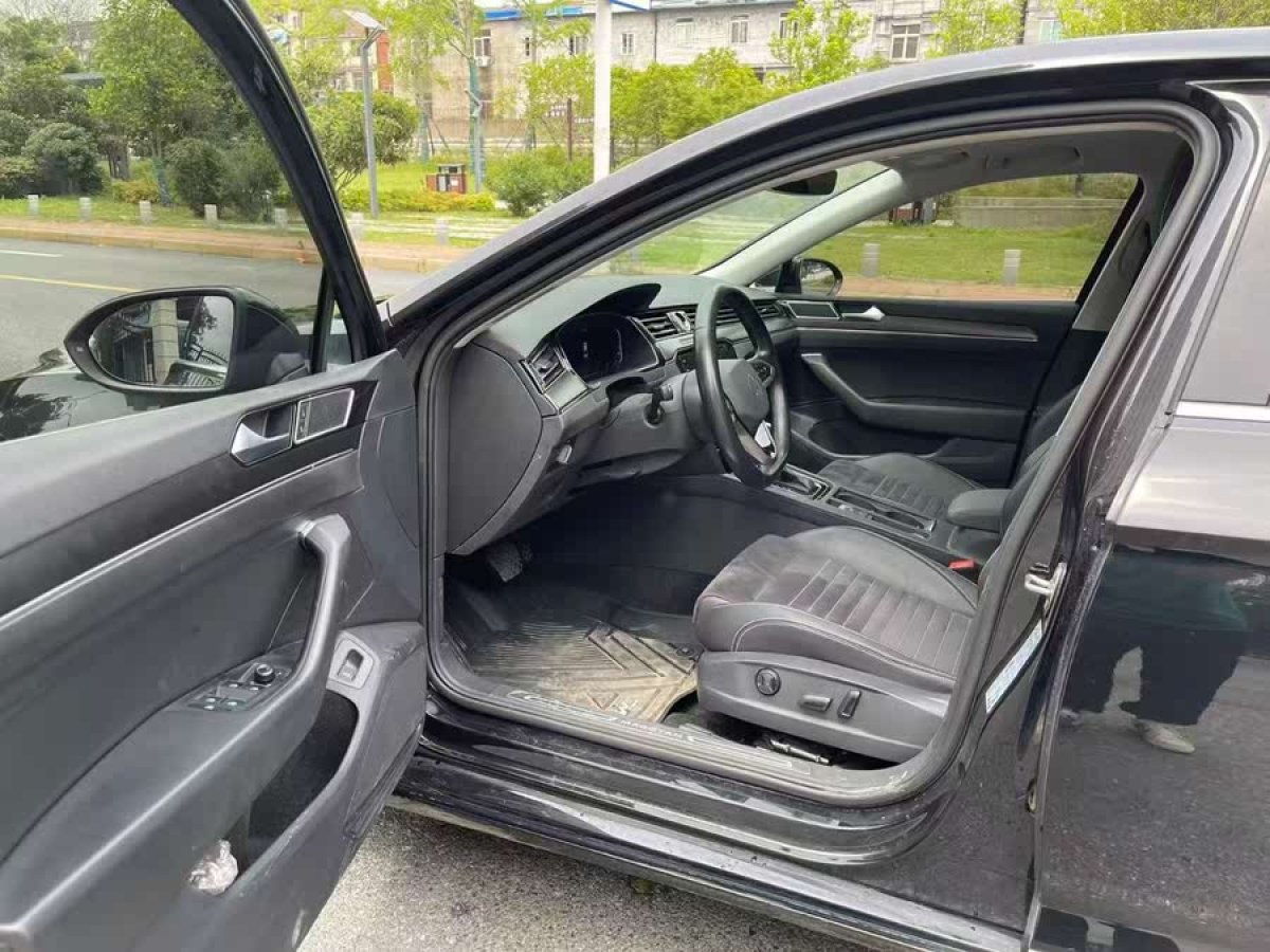 大眾 邁騰  2020款 330TSI DSG 豪華型圖片