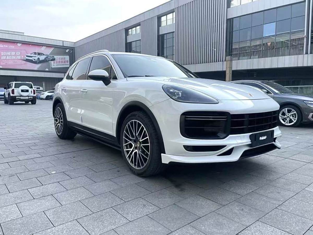 保時(shí)捷 Cayenne  2019款 Cayenne 3.0T圖片